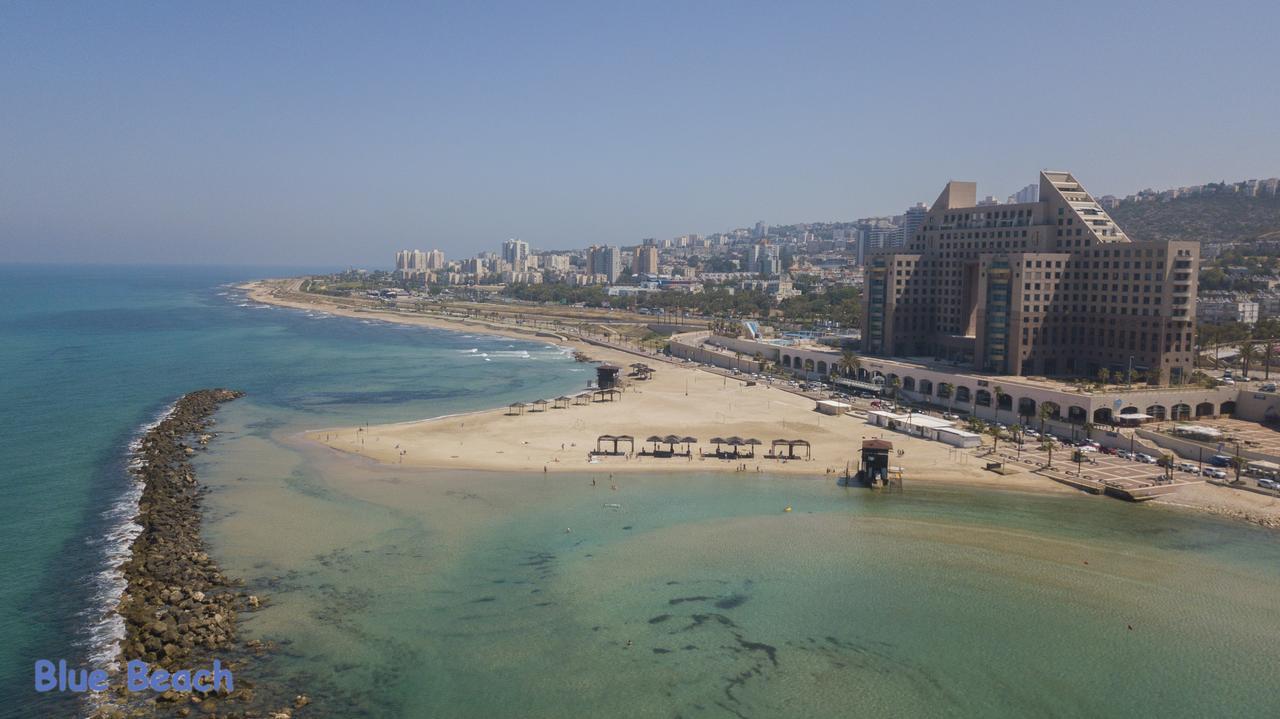 מגדל אלמוג חיפה - דירות "בלו ביץ'" על הים Exterior photo